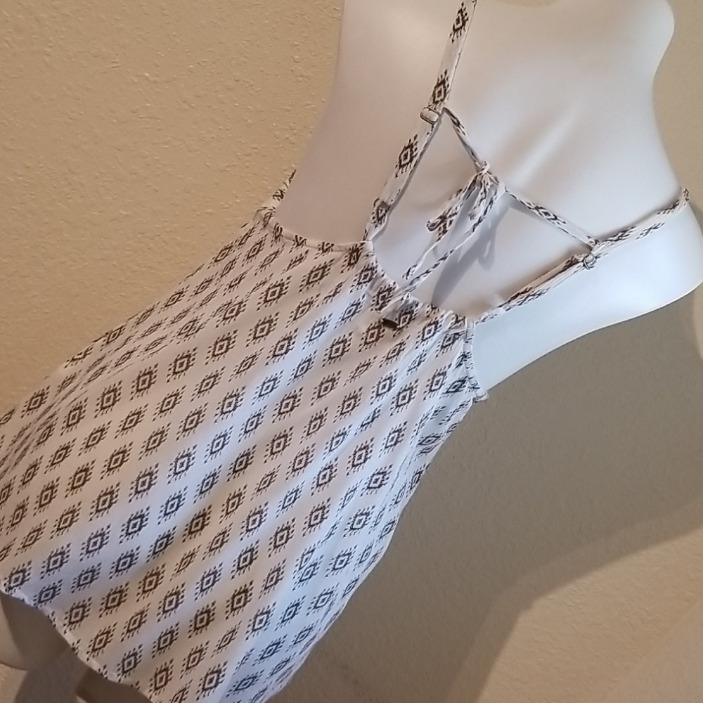 O'Neil top size small - Picture 3 of 7